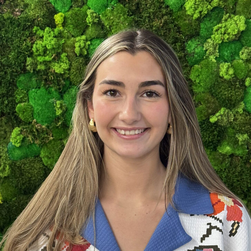 Photo of Benny, Green Support Greenery Office Interiors